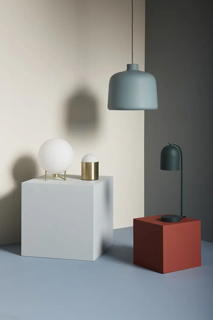 Sculpture Table Lamp Brass^Hübsch Online